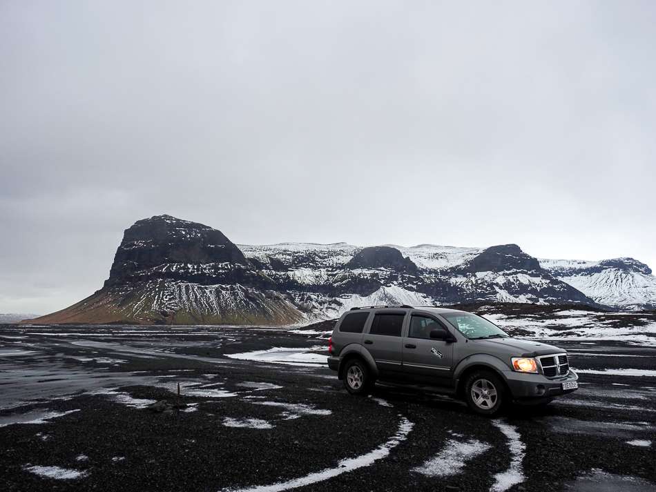 Kuku 4x4 Campervan Rental with Iceland's winter landscape