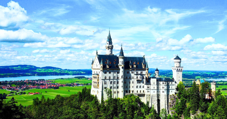 Visiting Neuschwanstein and Hohenschwangau from Munich