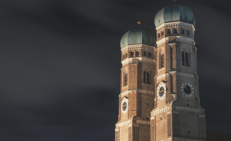 Munich Frauenkirche at night for a nightlife guide