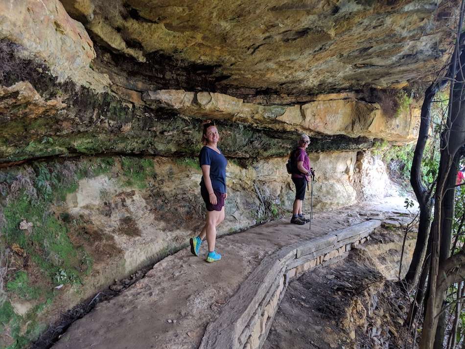 Overcliff Undercliff Blue Mountains Bushwalk Australia