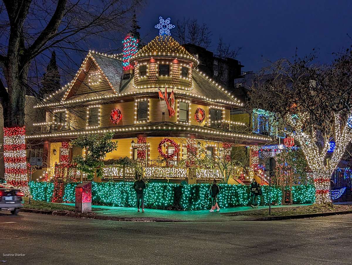 West End Vancouver Christmas lights