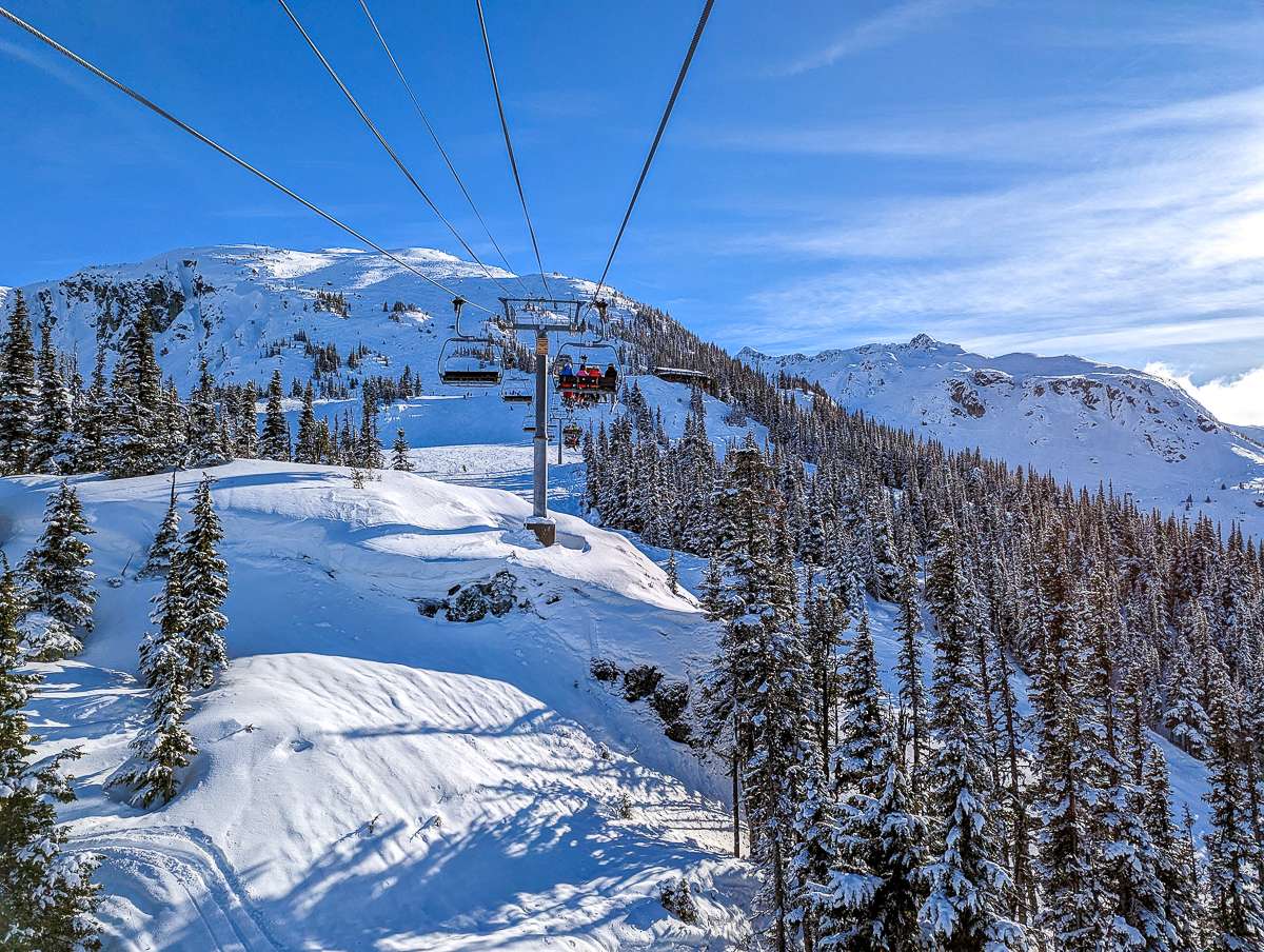 Blackcomb mountain Whistler snowboarding