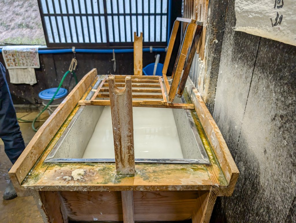 washi paper making ainokura unesco