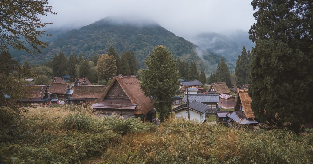 Ainokura observation viewpoint of heritage town