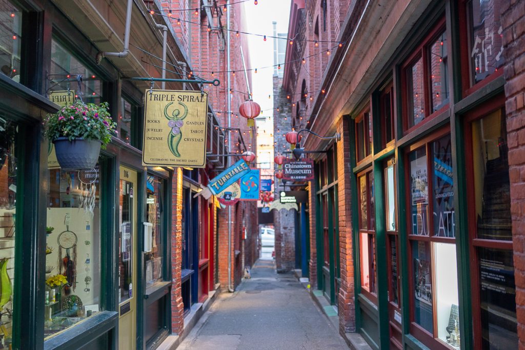 Fan Tan Alley a charming alley in Victoria's China Town with shops